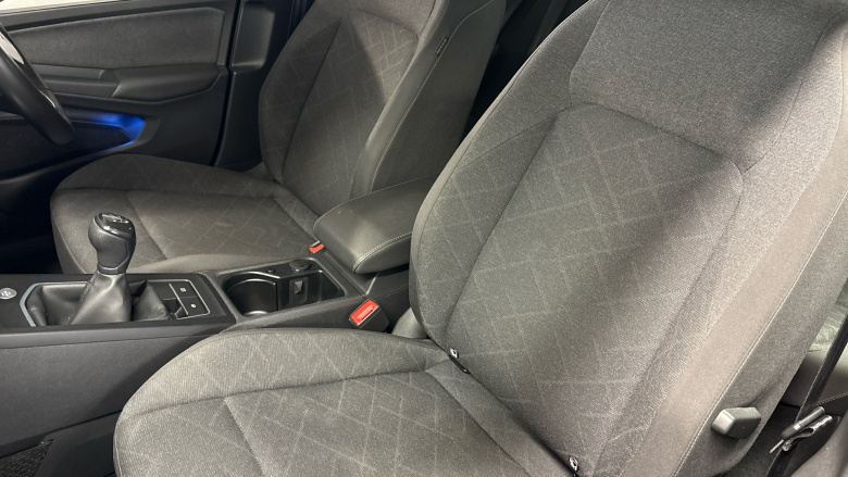 Volkswagen Golf 1.5 TSI 150 Life 5dr Petrol Hatchback